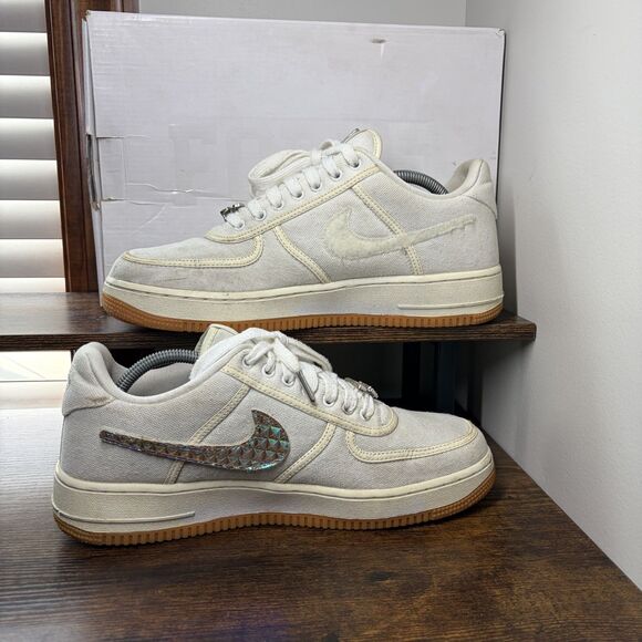 Size 11 - Nike Travis Scott Air Force One Sail main image 5